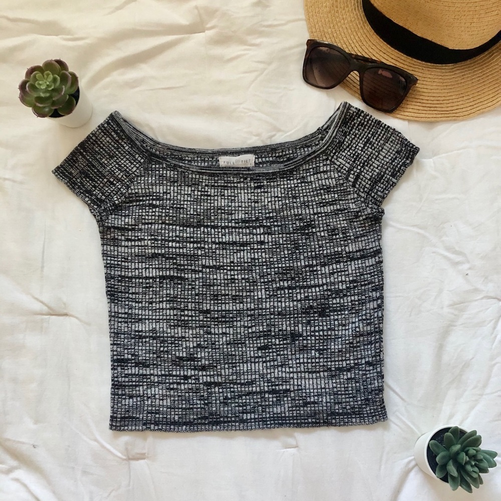 Size S Full Tilt grey crop top